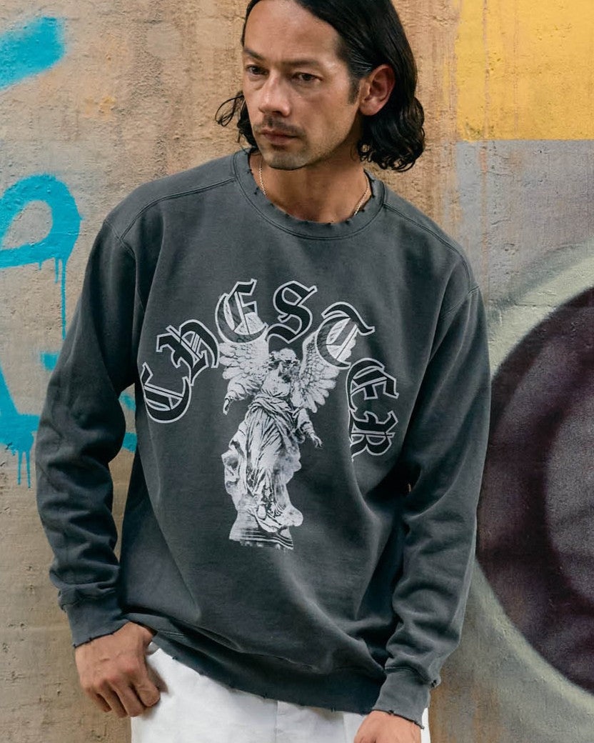 ピグメント後染デザインプリント クルーネックスウェット -Ozzy-【予約販売3月上旬~中旬入荷】
