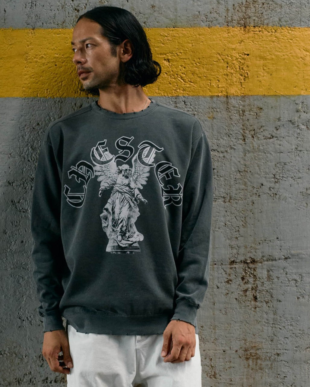 ピグメント後染デザインプリント クルーネックスウェット -Ozzy-【予約販売3月上旬~中旬入荷】