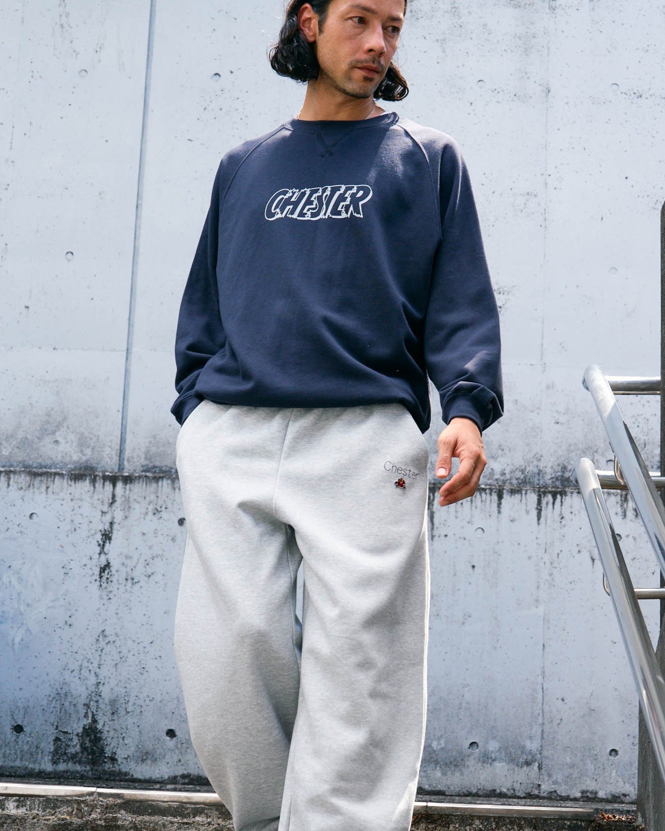 ラグランスリーブロゴスウェット -Philip-【予約販売3月上旬~中旬入荷】