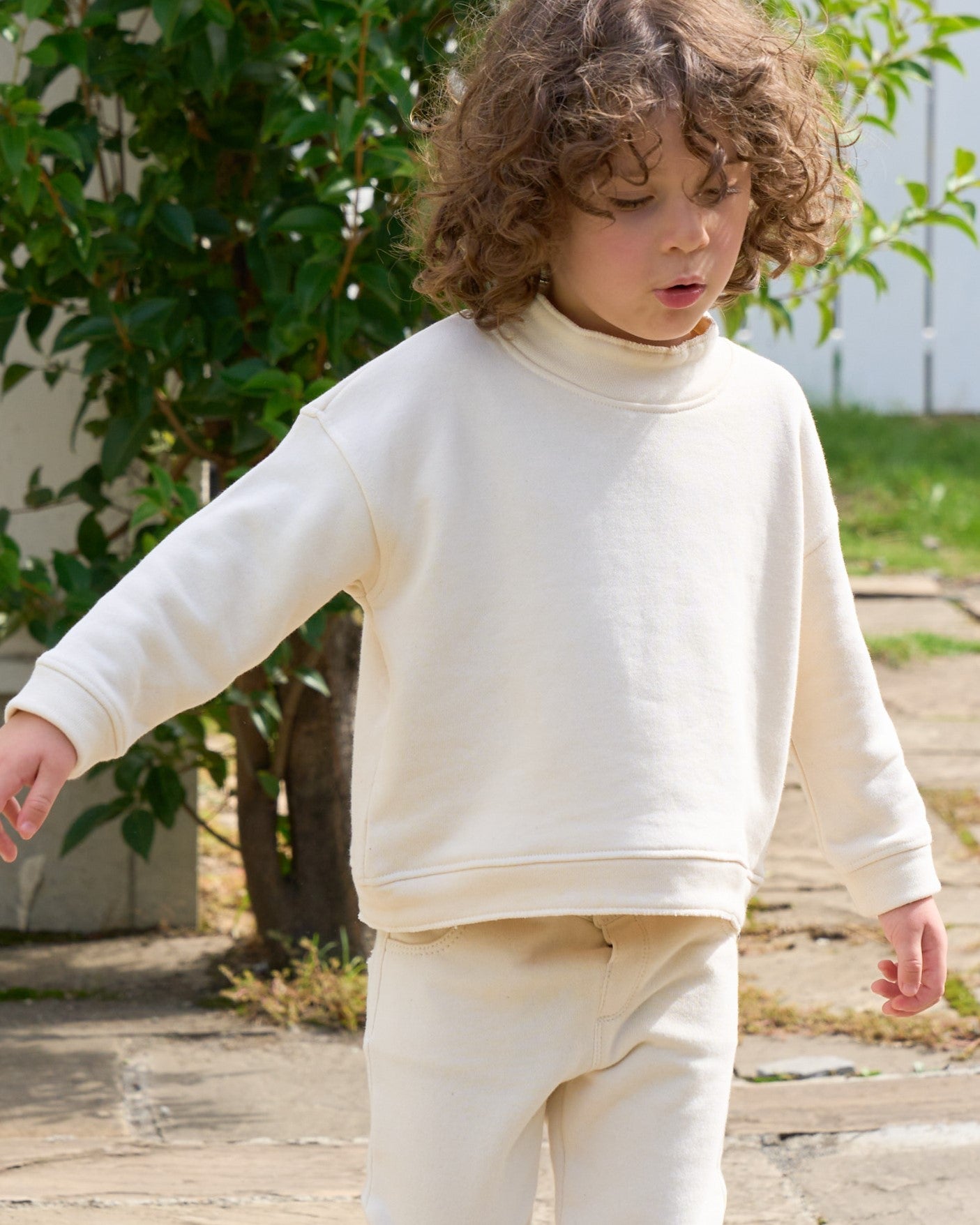 Lotta Mockneck Sweatshirt