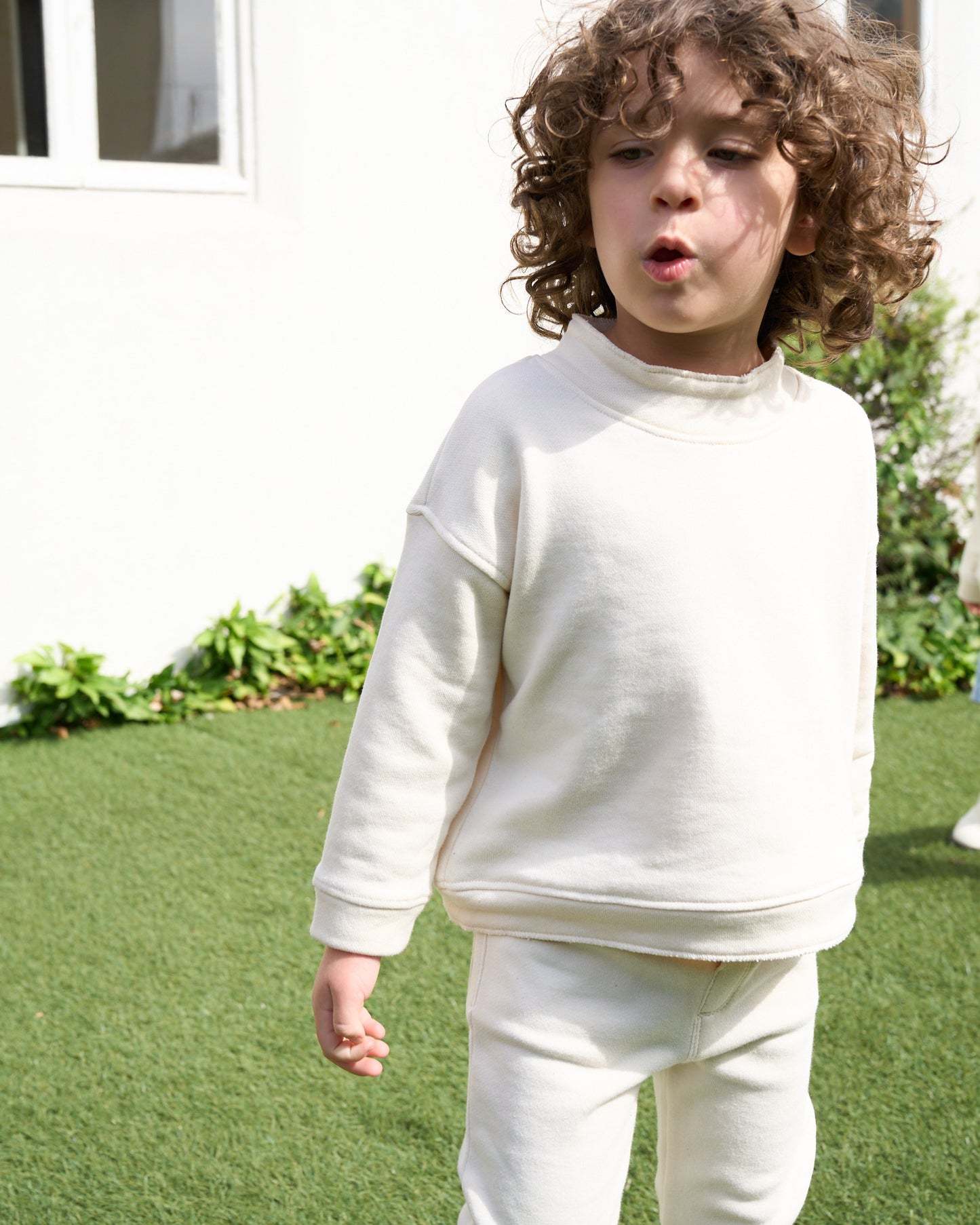 Lotta Mockneck Sweatshirt