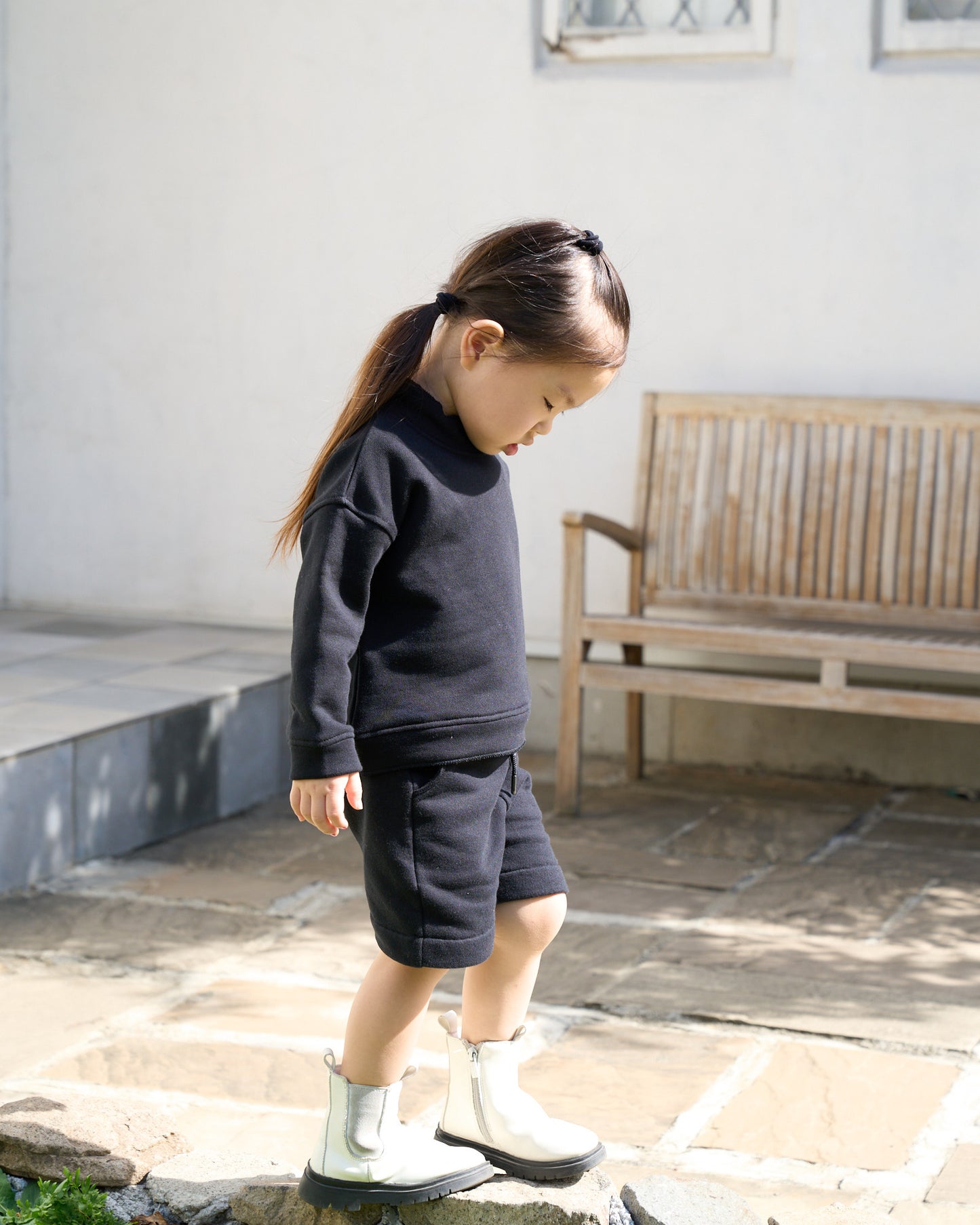 Lotta Mockneck Sweatshirt