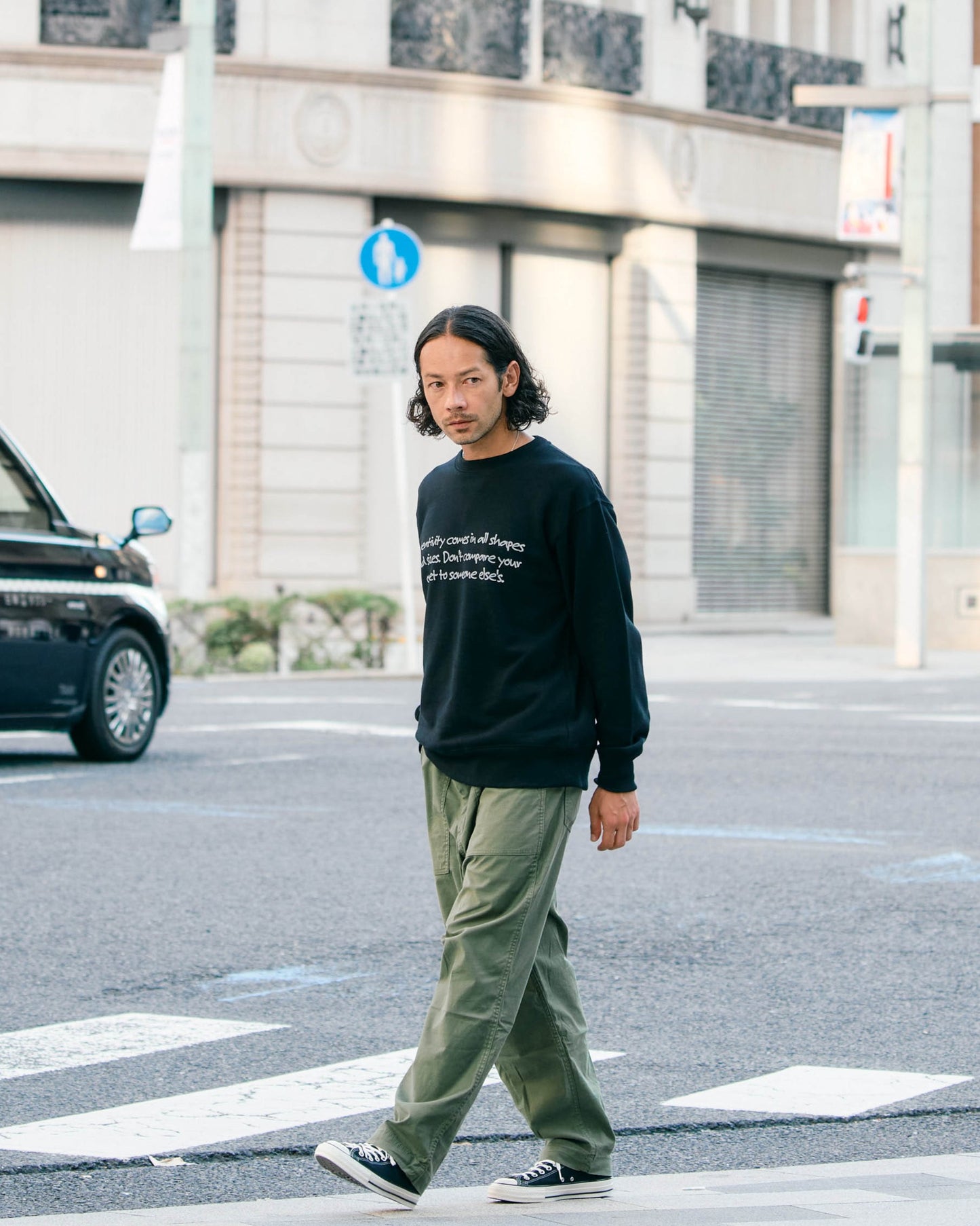 Message LOGO クルーネックスウェット-Kevin-【予約販売3月上旬~中旬入荷】