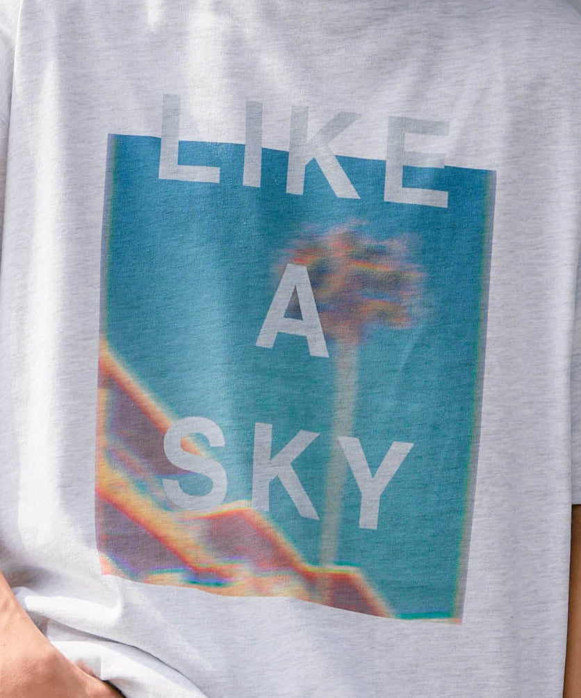 【予約販売7月初旬～中旬入荷】-Skylar-（ｽｶｲﾗｰ） "LIKE A SKY" レトロフォトプリントTシャツ