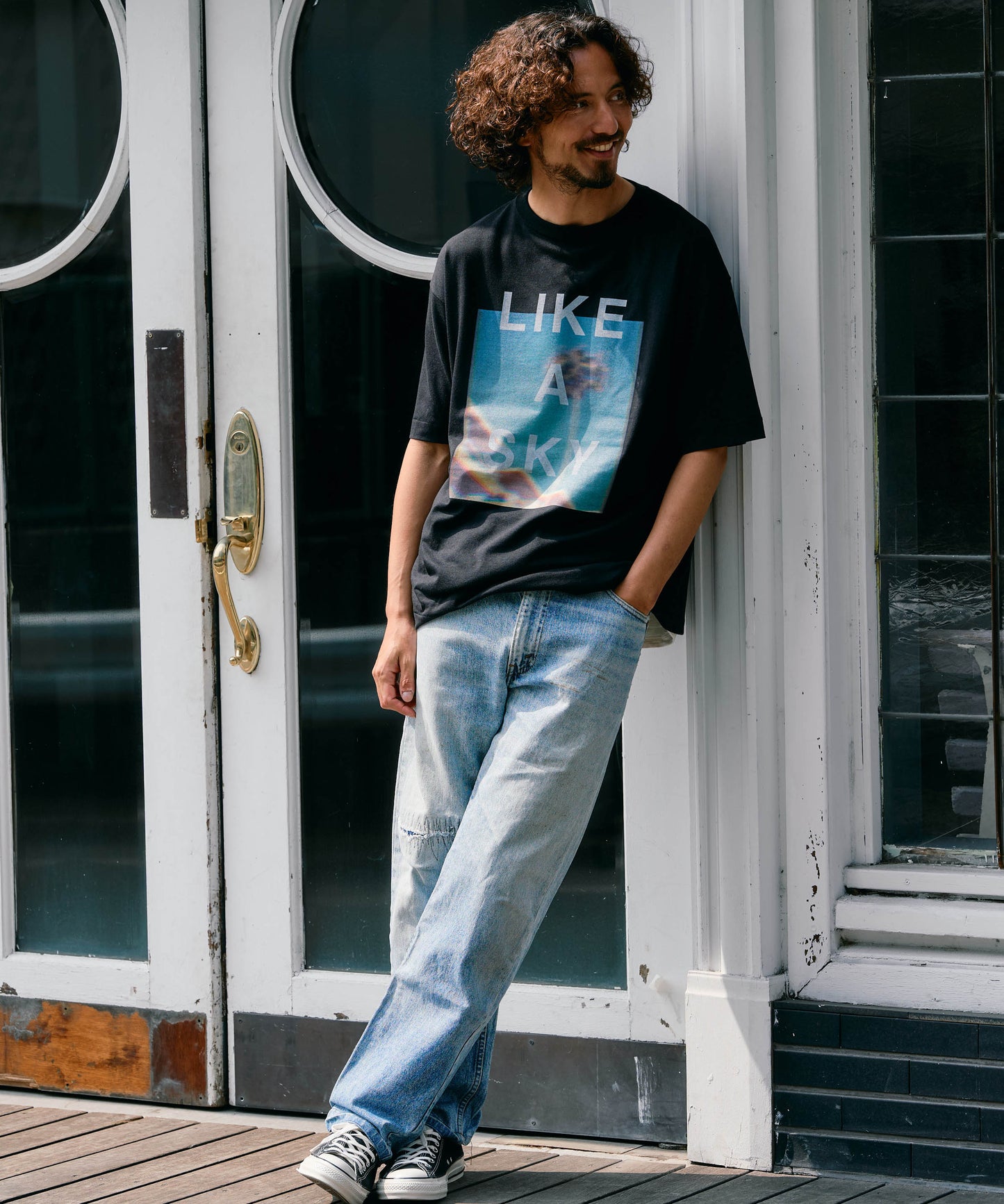 【予約販売7月初旬～中旬入荷】-Skylar-（ｽｶｲﾗｰ） "LIKE A SKY" レトロフォトプリントTシャツ
