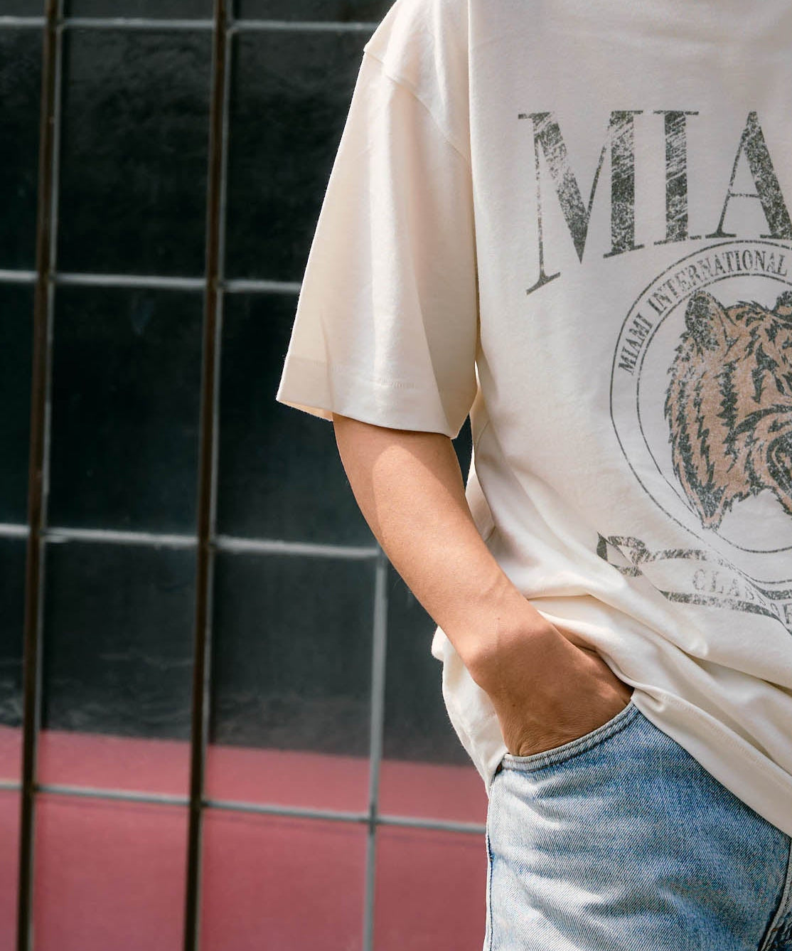 【予約販売7月初旬～中旬入荷】-Nico-（ﾆｺ） "MIAMI" ヴィンテージタイガープリント Tシャツ