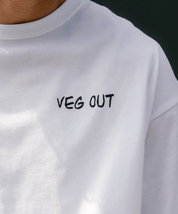 【予約販売7月初旬～中旬入荷】-Otis-(ｵｰﾃｨｽ） "VEG OUT" メッセージプリント Tシャツ