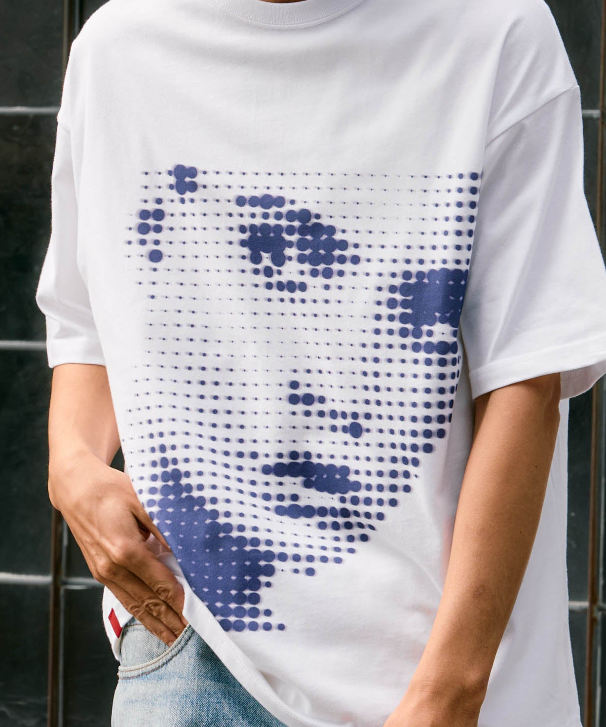 【予約販売7月初旬〜中旬入荷】-Libby-(ﾘﾋﾞｰ） ハーフトーン ポートレート＆メッセージプリント Tシャツ