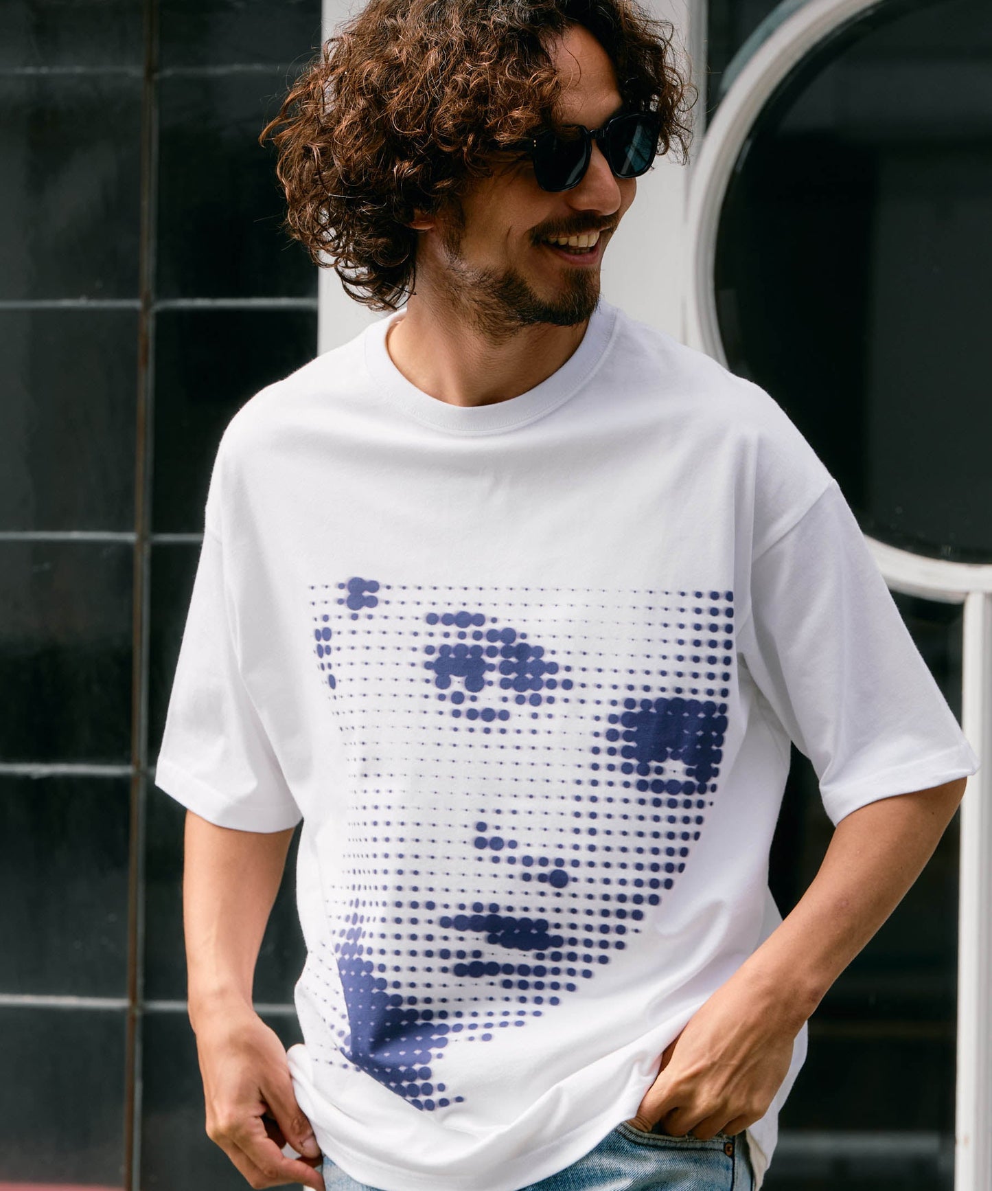 【予約販売7月初旬〜中旬入荷】-Libby-(ﾘﾋﾞｰ） ハーフトーン ポートレート＆メッセージプリント Tシャツ