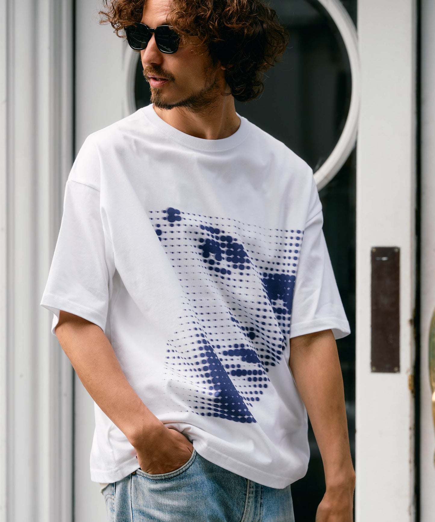 【予約販売7月初旬〜中旬入荷】-Libby-(ﾘﾋﾞｰ） ハーフトーン ポートレート＆メッセージプリント Tシャツ