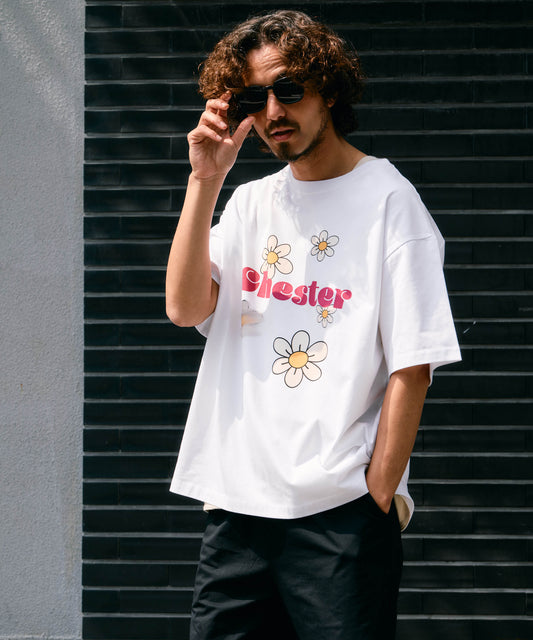 【予約販売7月初旬〜中旬入荷】-Indie-（ｲﾝﾃﾞｨｰ）デイジーフラワー＆ペイントスマッジ プリントTシャツ