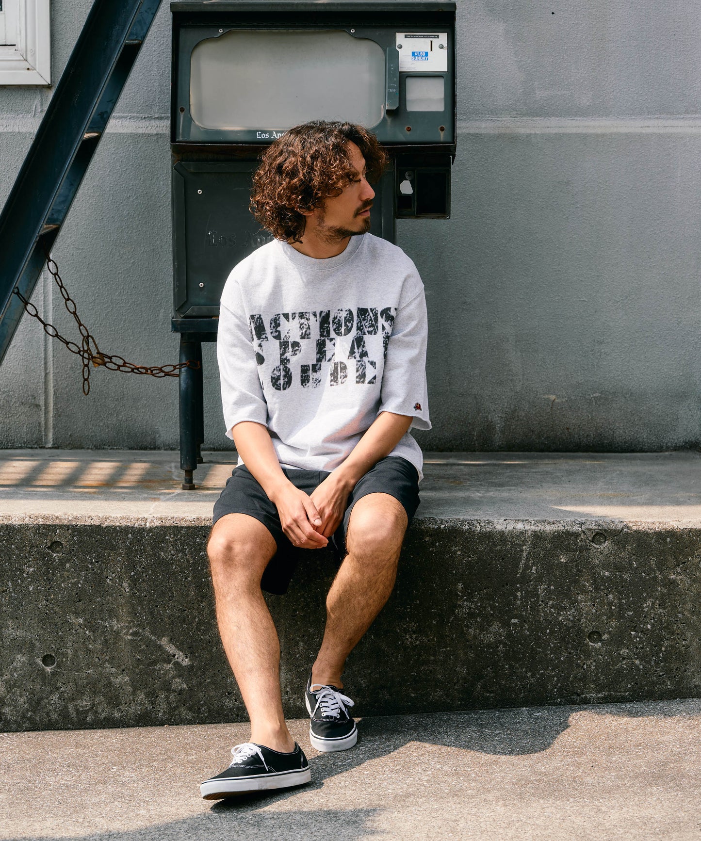 【予約販売7月中旬～下旬入荷】-Jesse-(ｼﾞｪｼｰ)  "ACTIONS SPEAK LOUDER" カットオフ ハーフスリーブスウェット