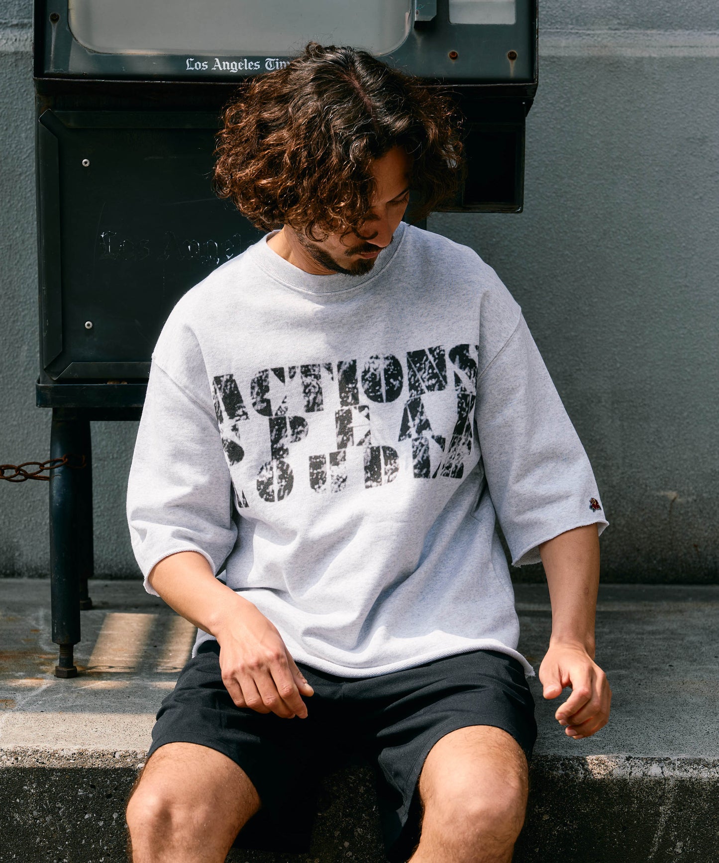 【予約販売7月中旬～下旬入荷】-Jesse-(ｼﾞｪｼｰ)  "ACTIONS SPEAK LOUDER" カットオフ ハーフスリーブスウェット