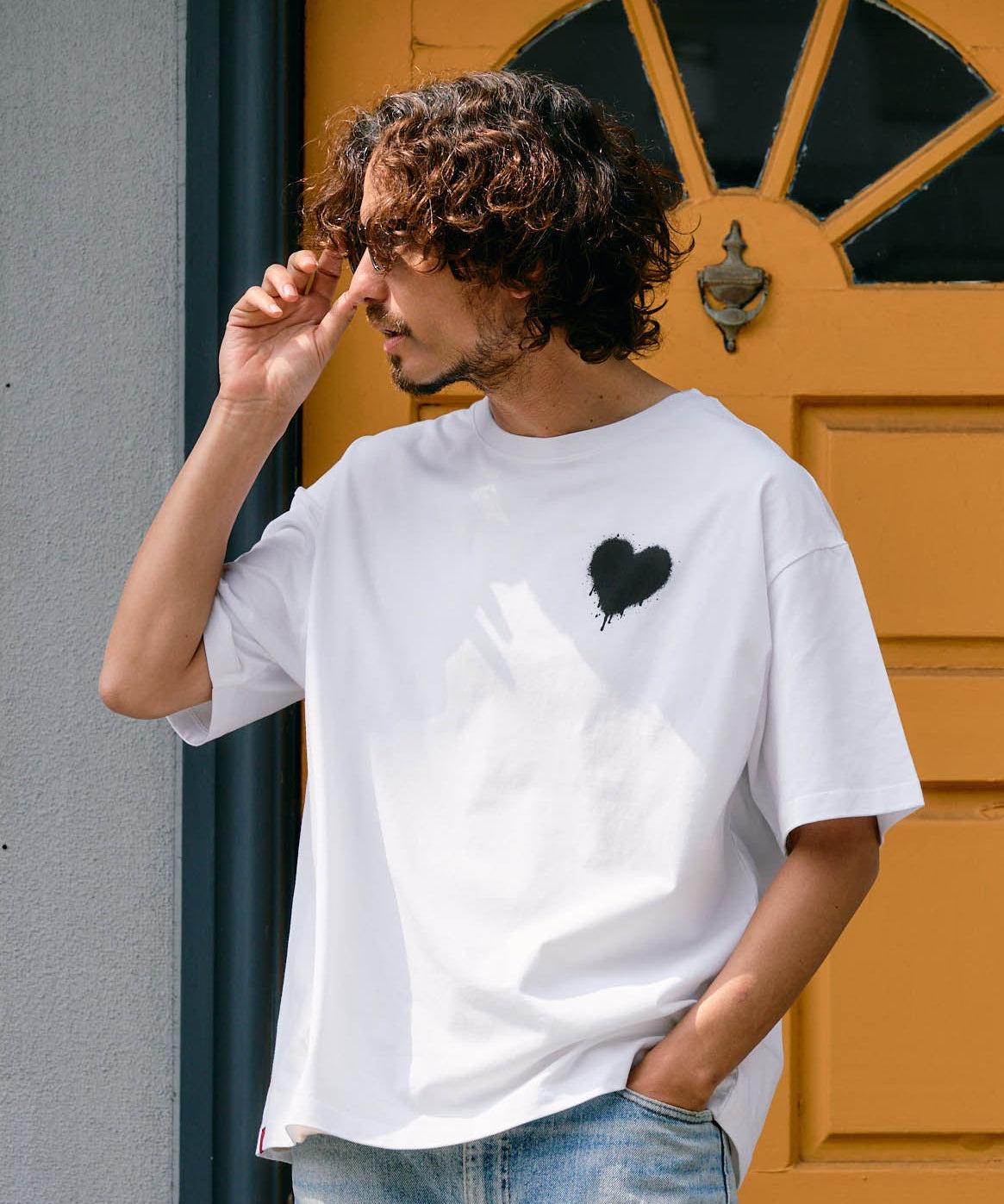 【予約販売7月初旬〜中旬入荷】 -Elio-（ｴﾘｵ）グランジハート バックプリント Tシャツ
