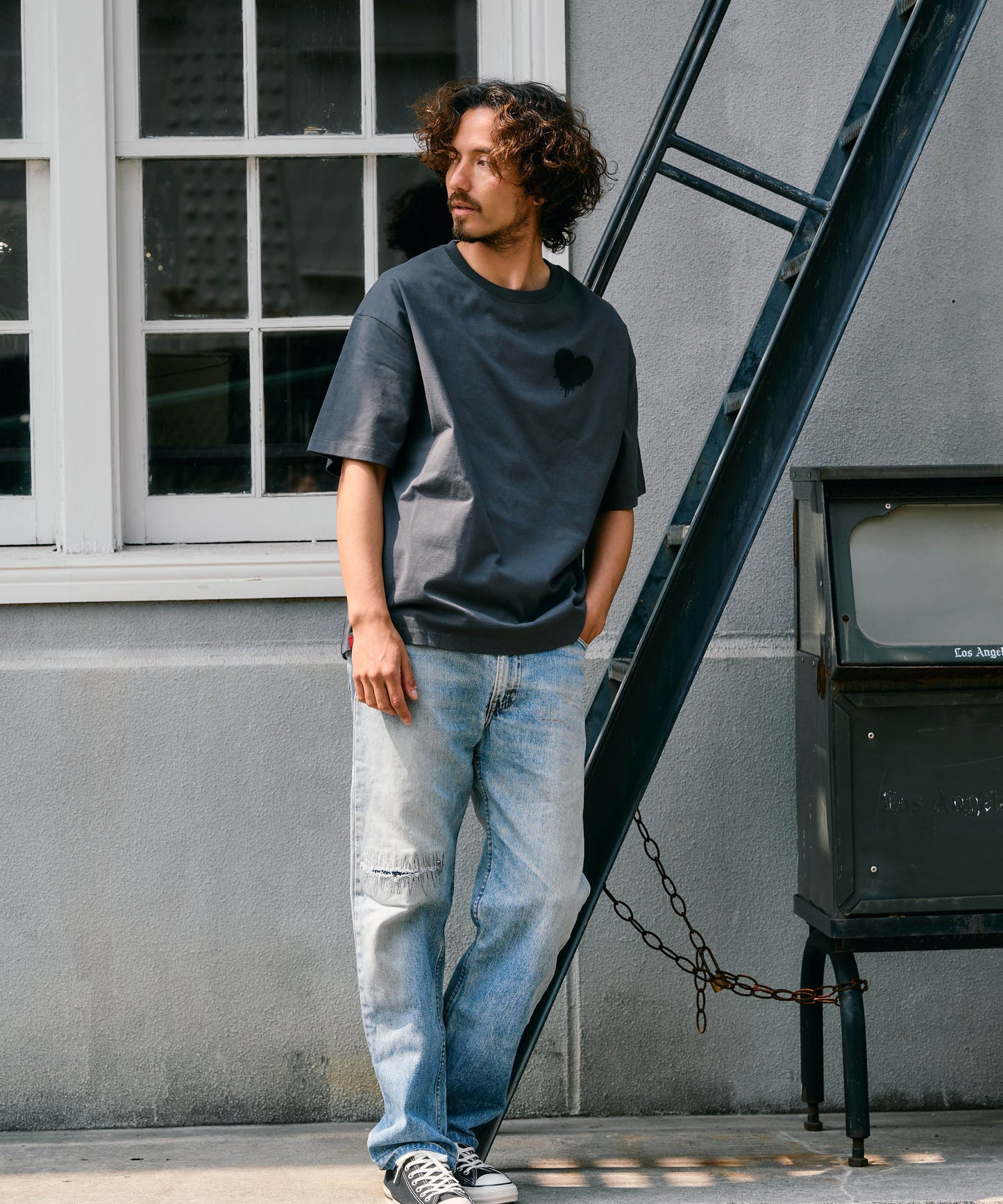 【予約販売7月初旬〜中旬入荷】 -Elio-（ｴﾘｵ）グランジハート バックプリント Tシャツ