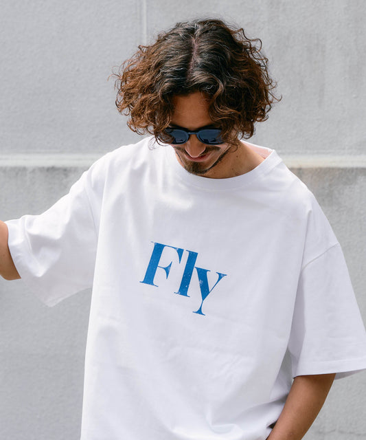 【予約販売7月初旬～中旬入荷】-Arlo Fly-（ｱｰﾛ･ﾌﾗｲ） "Fly & I Can" メッセージロゴ プリントTシャツ