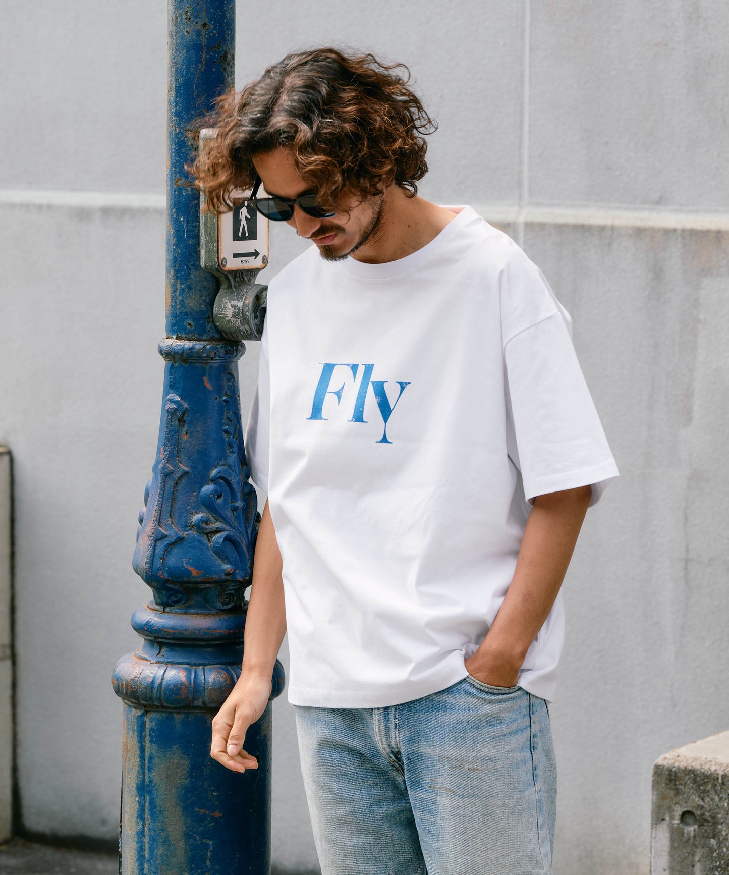 【予約販売7月初旬～中旬入荷】-Arlo Fly-（ｱｰﾛ･ﾌﾗｲ） "Fly & I Can" メッセージロゴ プリントTシャツ
