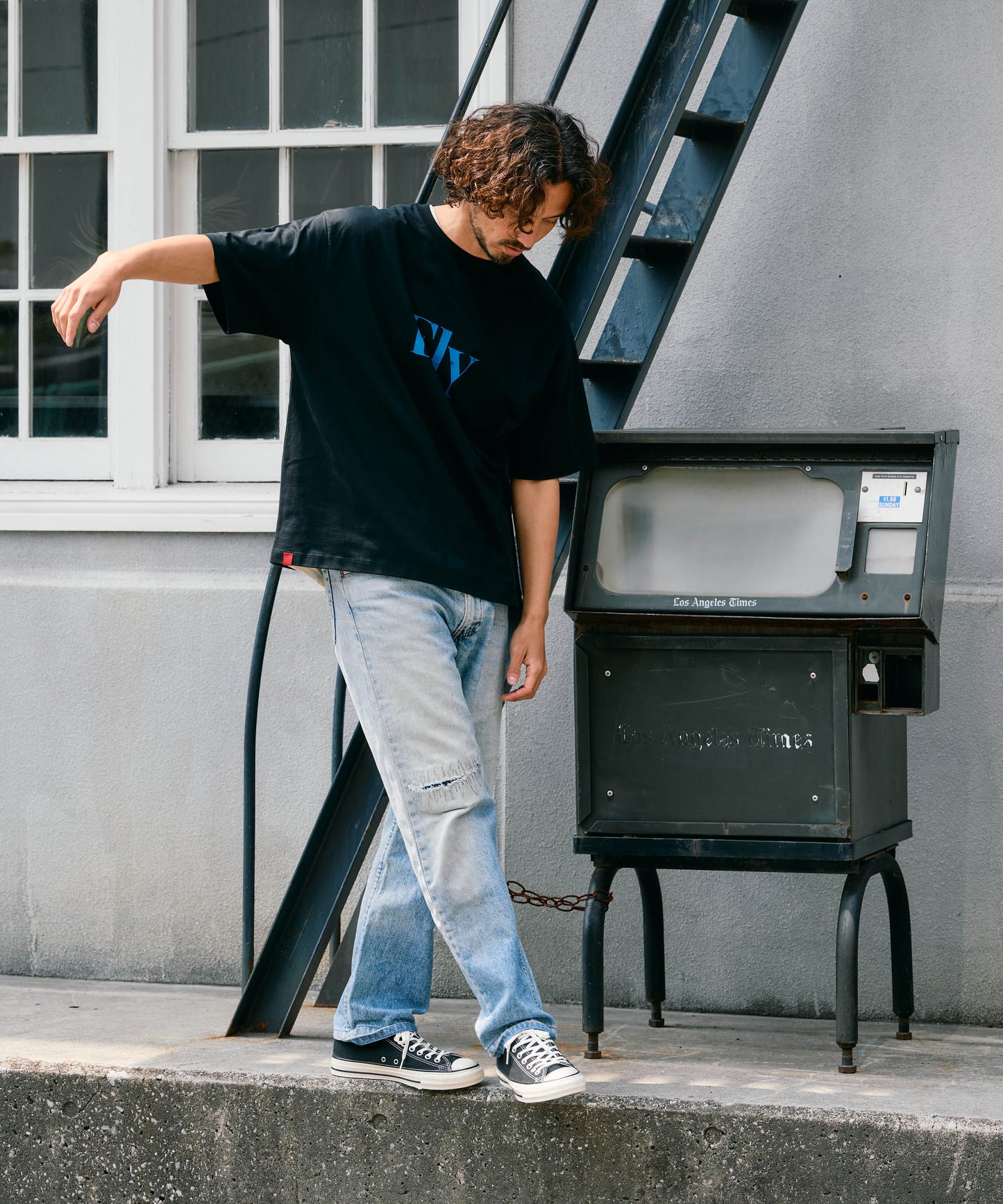 【予約販売7月初旬～中旬入荷】-Arlo Fly-（ｱｰﾛ･ﾌﾗｲ） "Fly & I Can" メッセージロゴ プリントTシャツ