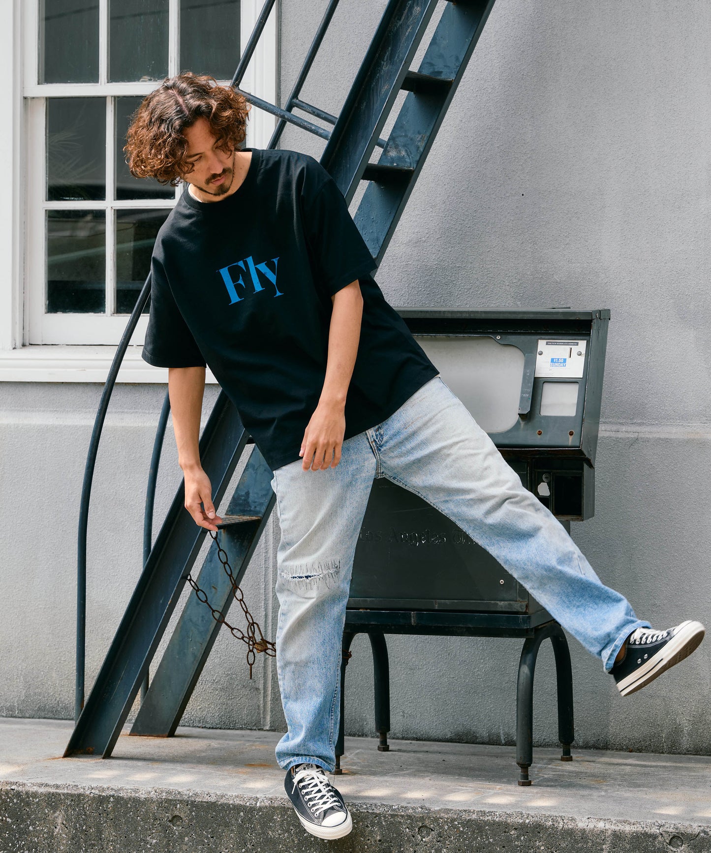 【予約販売7月初旬～中旬入荷】-Arlo Fly-（ｱｰﾛ･ﾌﾗｲ） "Fly & I Can" メッセージロゴ プリントTシャツ