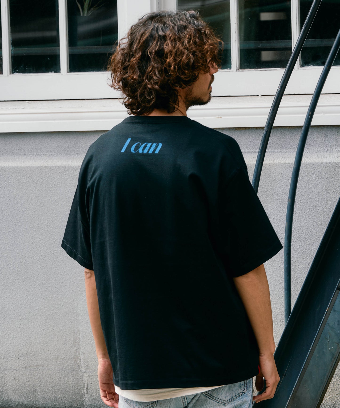 【予約販売7月初旬～中旬入荷】-Arlo Fly-（ｱｰﾛ･ﾌﾗｲ） "Fly & I Can" メッセージロゴ プリントTシャツ