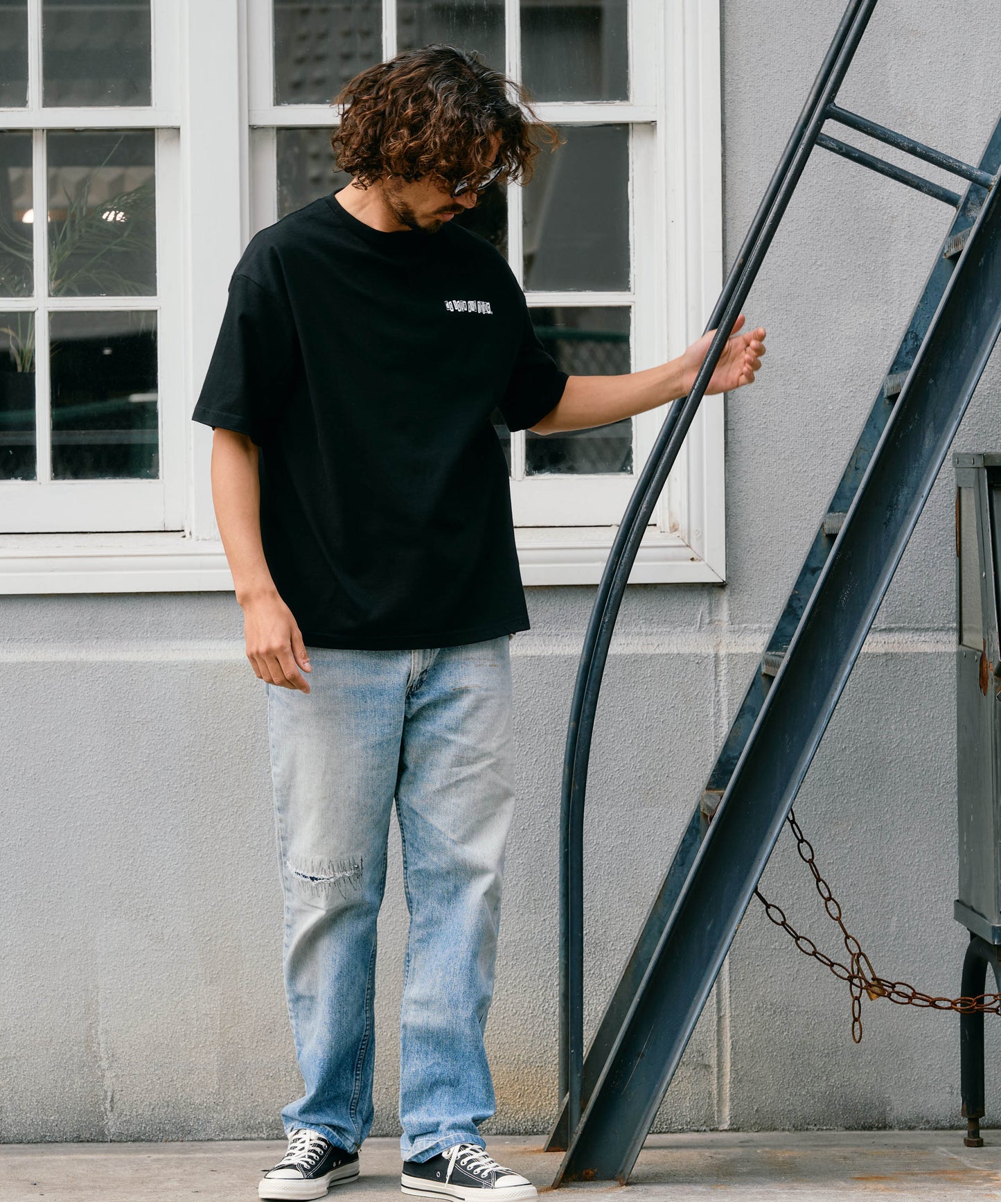 【予約販売7月中旬～下旬入荷】-Alex-(ｱﾚｯｸｽ) "do your own thing" ディストーションチェッカー バックプリントTシャツ