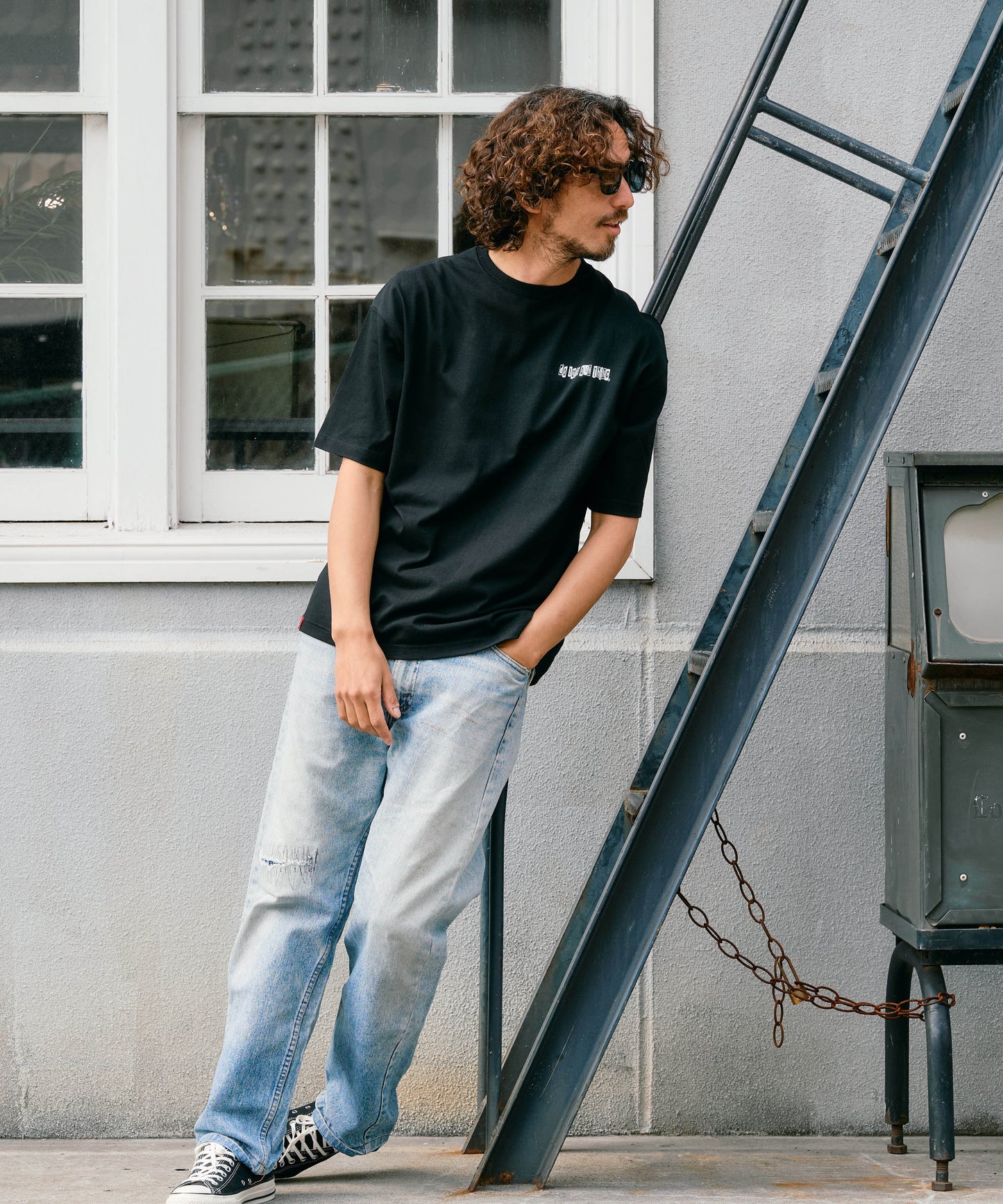 【予約販売7月中旬～下旬入荷】-Alex-(ｱﾚｯｸｽ) "do your own thing" ディストーションチェッカー バックプリントTシャツ