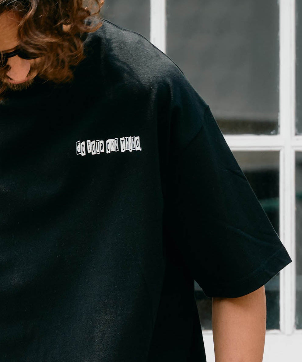 【予約販売7月中旬～下旬入荷】-Alex-(ｱﾚｯｸｽ) "do your own thing" ディストーションチェッカー バックプリントTシャツ