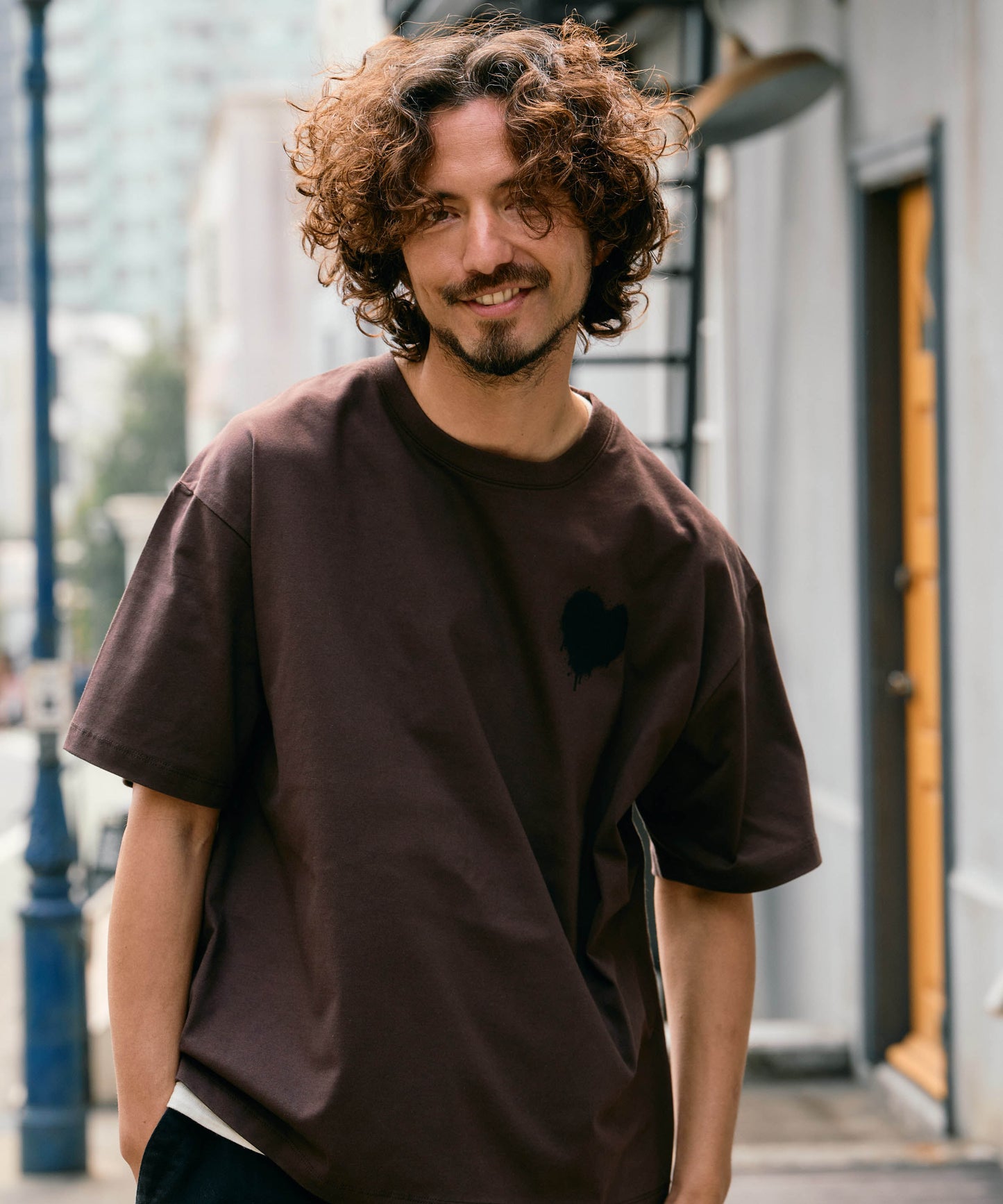 【予約販売7月初旬〜中旬入荷】 -Elio-（ｴﾘｵ）グランジハート バックプリント Tシャツ