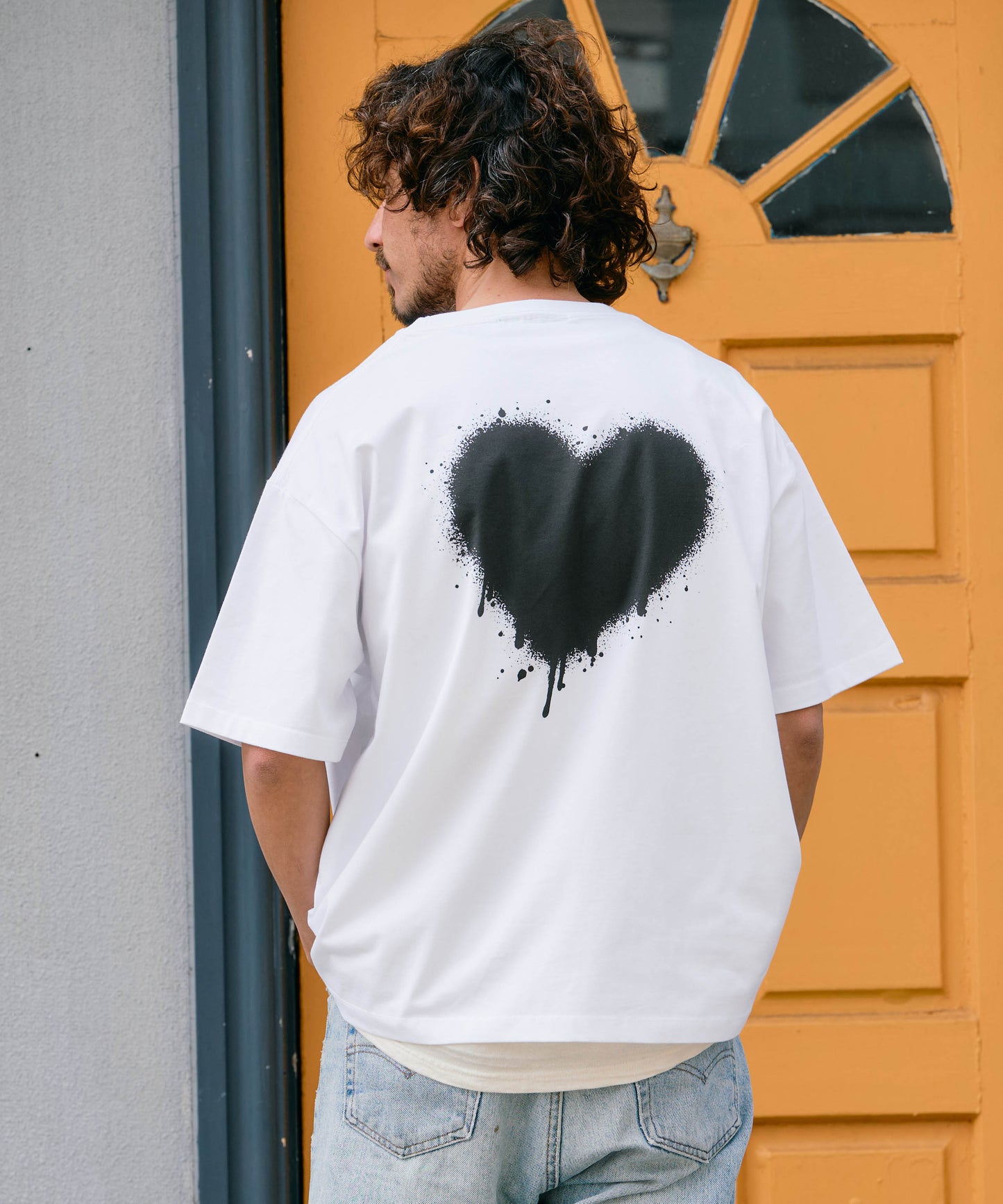 【予約販売7月初旬〜中旬入荷】 -Elio-（ｴﾘｵ）グランジハート バックプリント Tシャツ