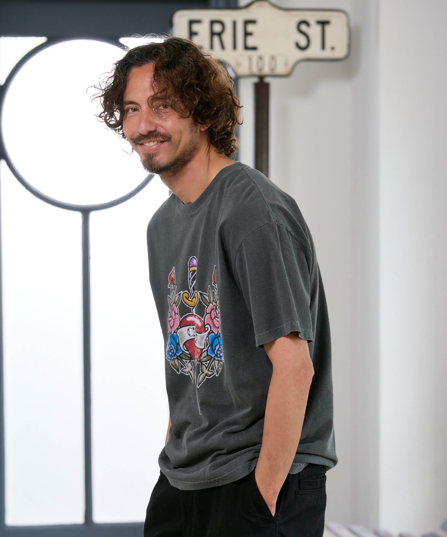 【予約販売7月初旬～中旬入荷】-Jerry-(ｼﾞｪﾘｰ)  オールドスクール タトゥーグラフィック ピグメントTシャツ