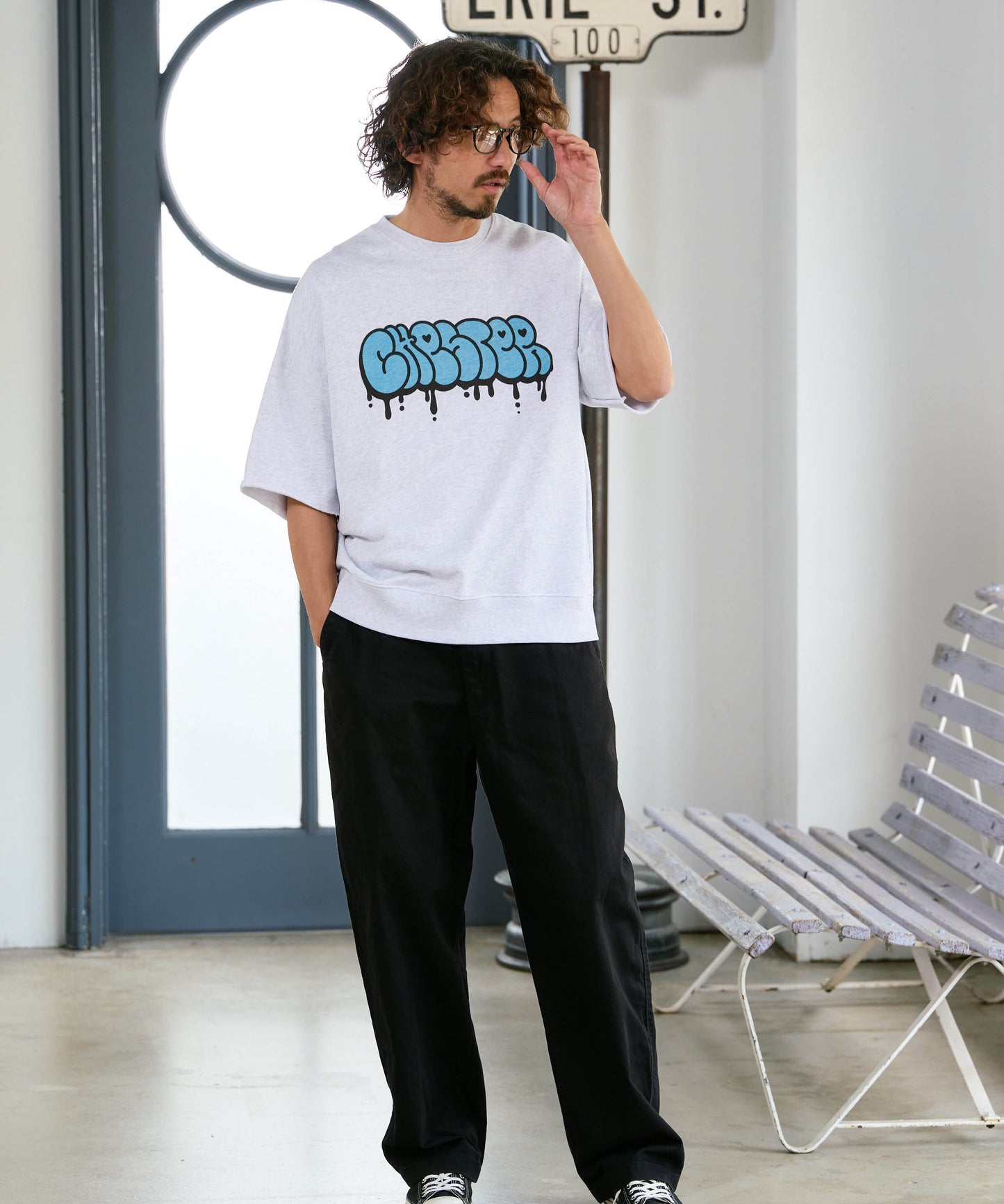 【予約販売7月初旬～中旬入荷】-Finn-(ﾌｨﾝ)  グラフィティロゴ カットオフ ハーフスリーブスウェット