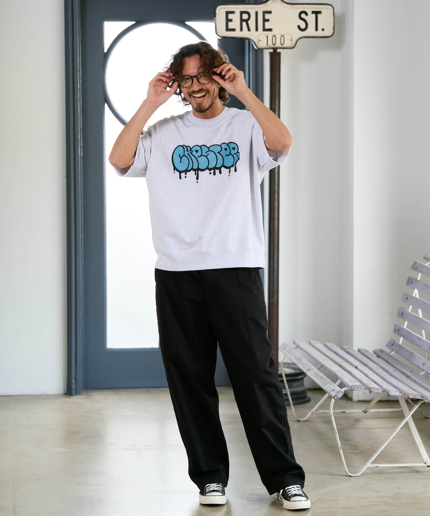 【予約販売7月初旬～中旬入荷】-Finn-(ﾌｨﾝ)  グラフィティロゴ カットオフ ハーフスリーブスウェット