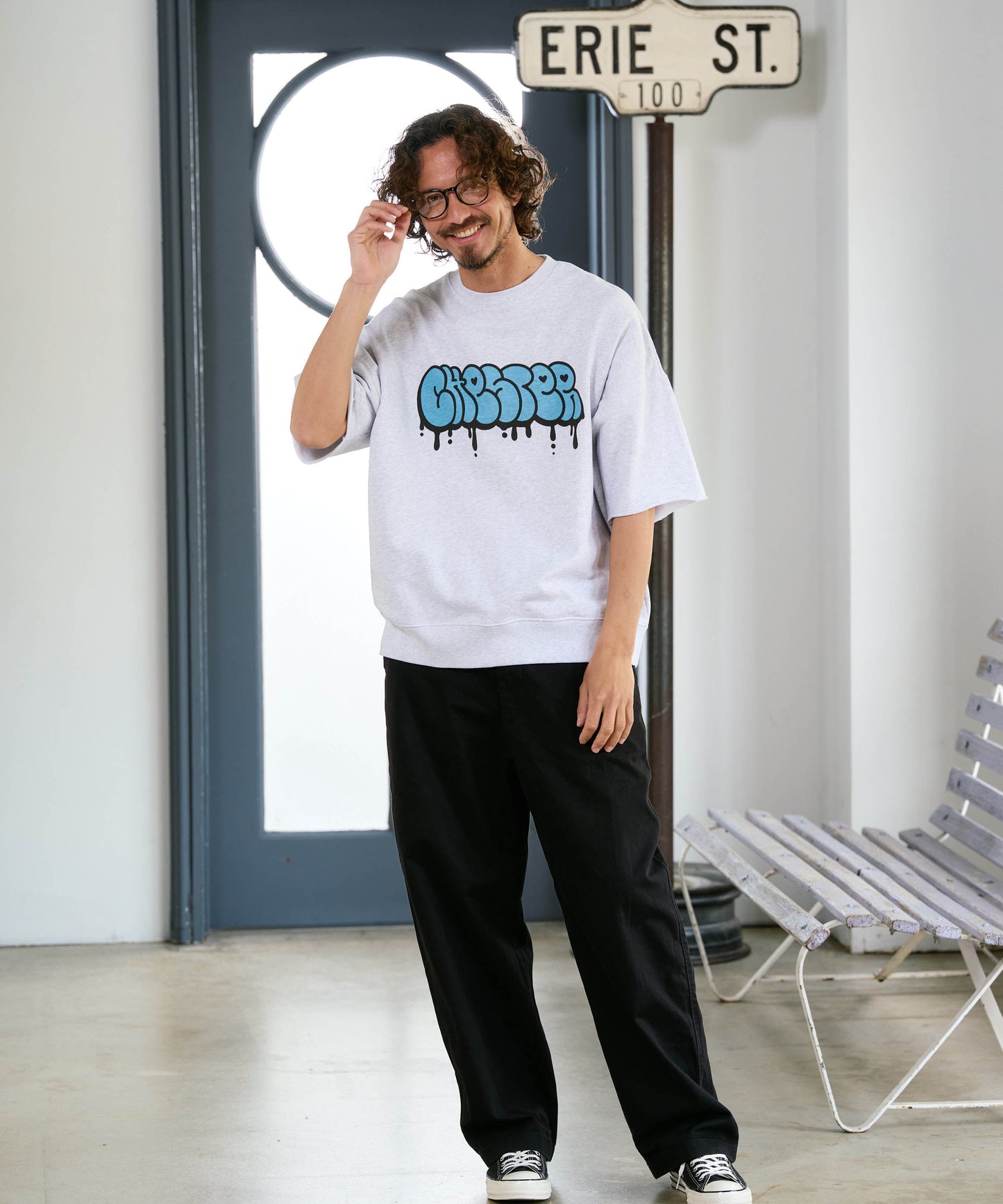 【予約販売7月初旬～中旬入荷】-Finn-(ﾌｨﾝ)  グラフィティロゴ カットオフ ハーフスリーブスウェット