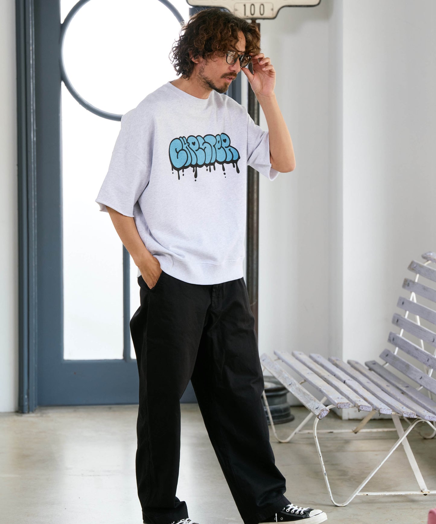 【予約販売7月初旬～中旬入荷】-Finn-(ﾌｨﾝ)  グラフィティロゴ カットオフ ハーフスリーブスウェット