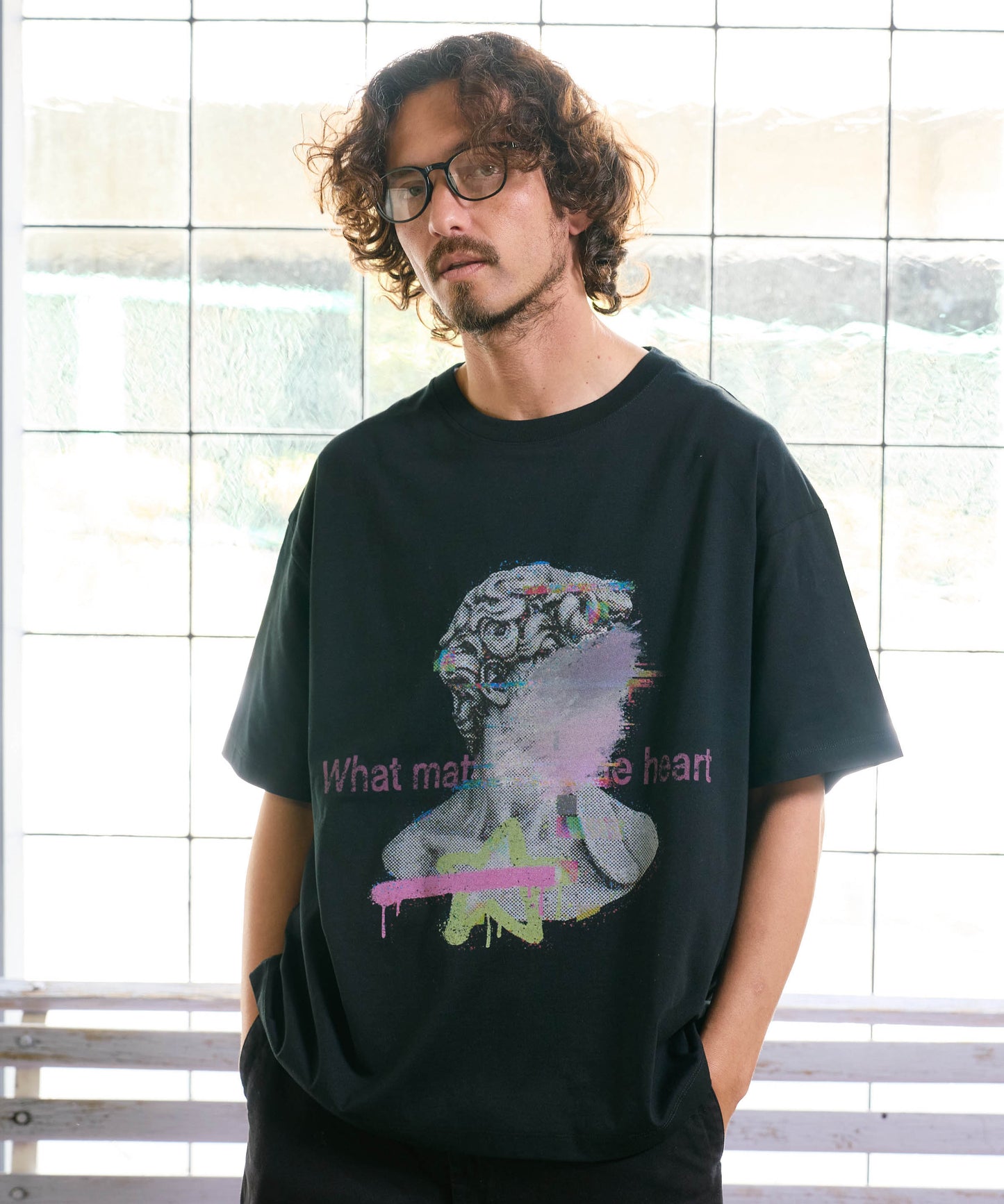 【予約販売7月初旬～中旬入荷】-Adonis-(ｱﾄﾞﾆｽ） アートグラフィック プリントTシャツ