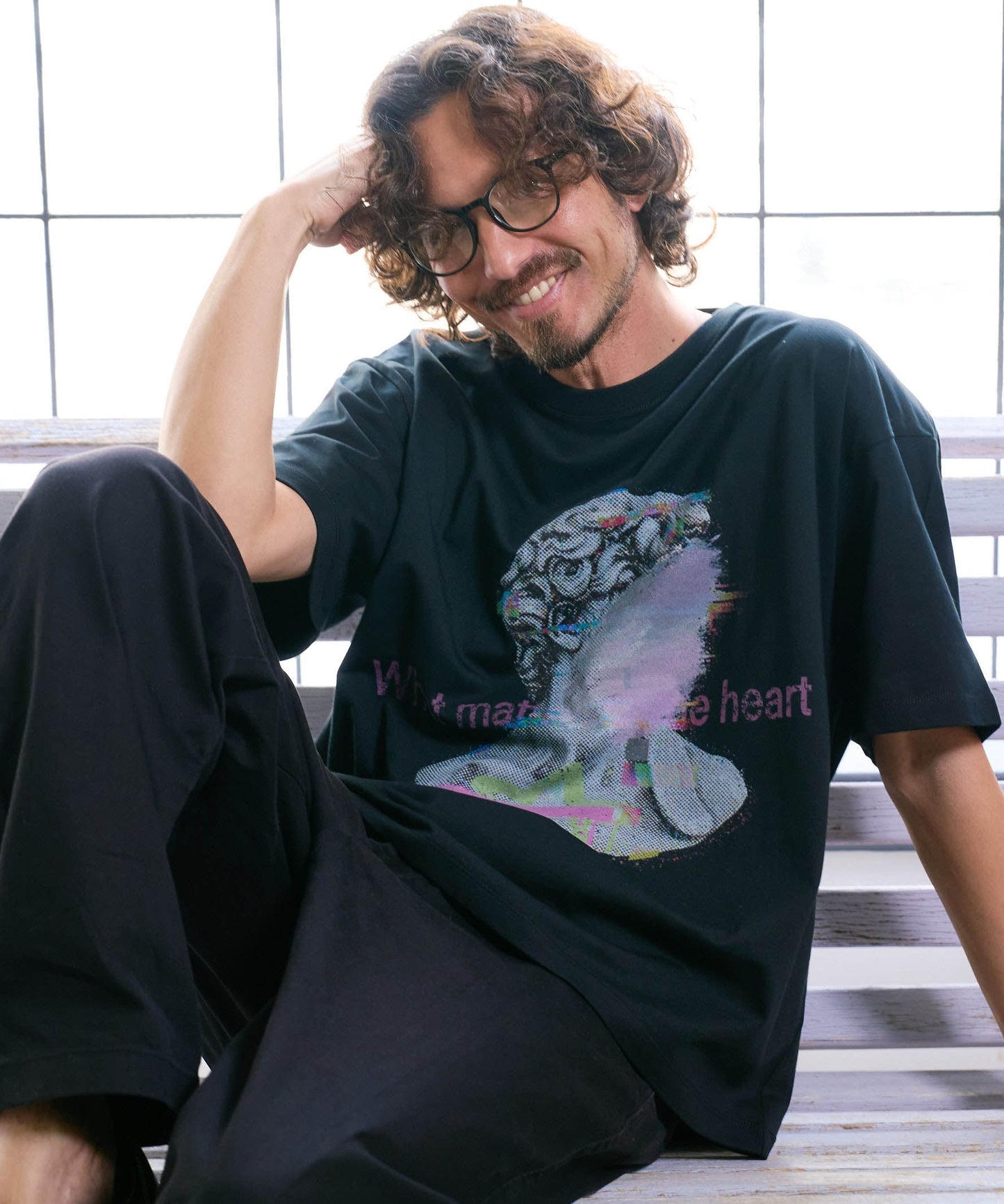 【予約販売7月初旬～中旬入荷】-Adonis-(ｱﾄﾞﾆｽ） アートグラフィック プリントTシャツ
