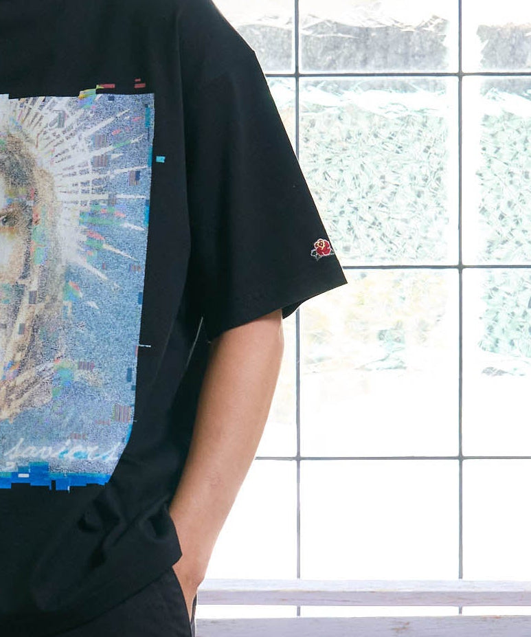 【予約販売7月中旬～下旬入荷】-Magdalena-(ﾏｸﾞﾀﾞﾚﾅ) "No saviors" グリッチマリア＆ローズワッペン ビッグTシャツ