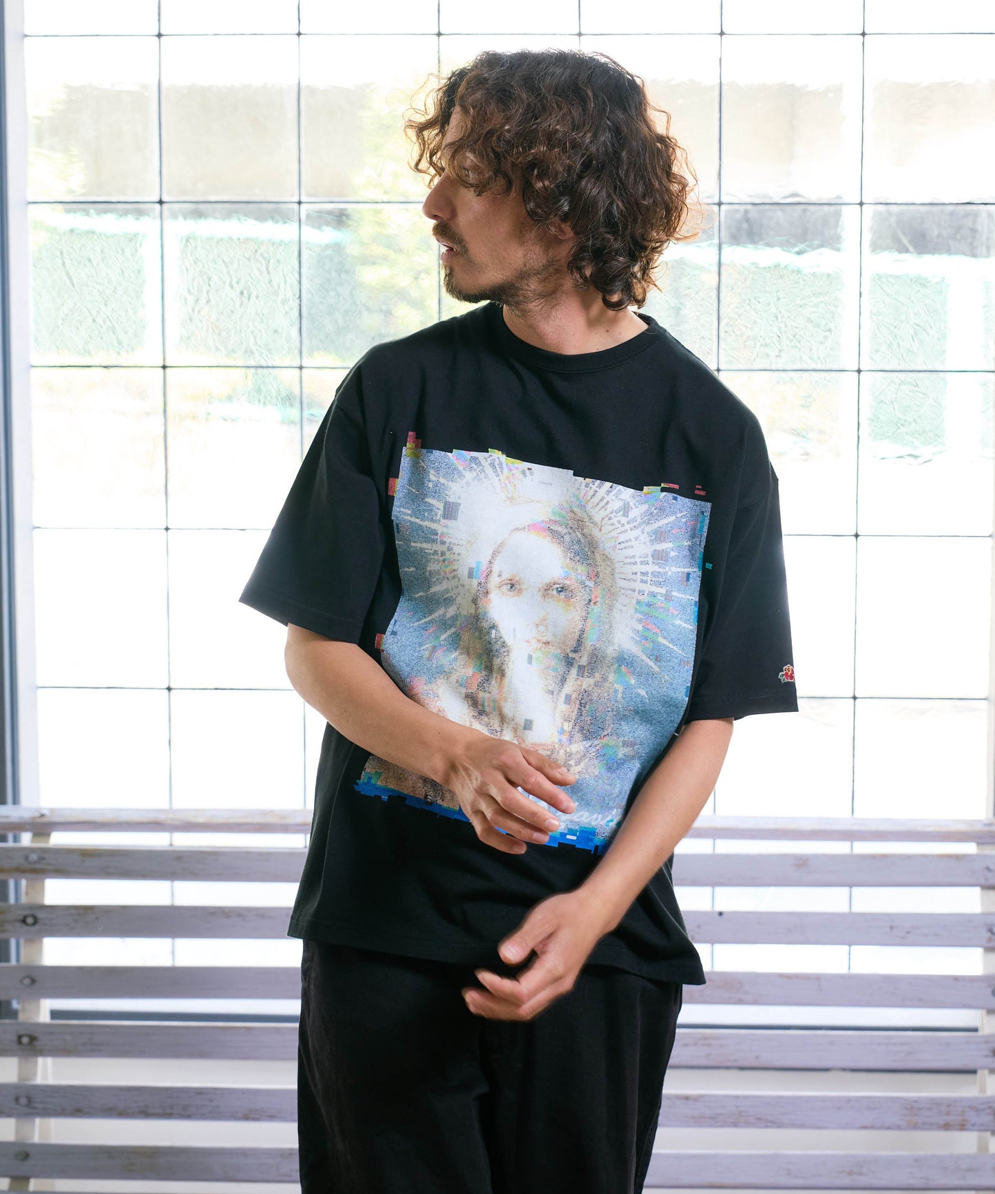 【予約販売7月中旬～下旬入荷】-Magdalena-(ﾏｸﾞﾀﾞﾚﾅ) "No saviors" グリッチマリア＆ローズワッペン ビッグTシャツ