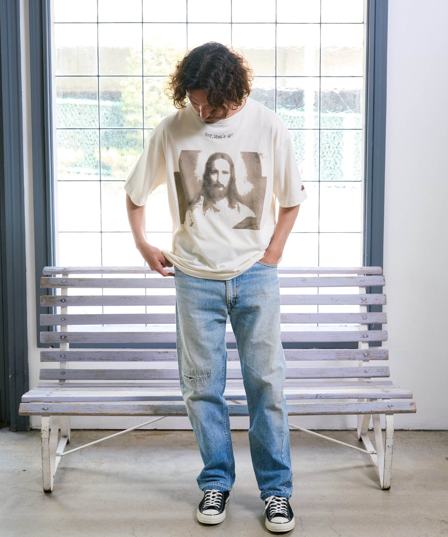 【予約販売7月中旬～下旬入荷】-Jesus-(ｼﾞｰｻﾞｽ) "Hey, What's up?" グラフィック＆ローズワッペン ヴィンテージTシャツ -Jesus-