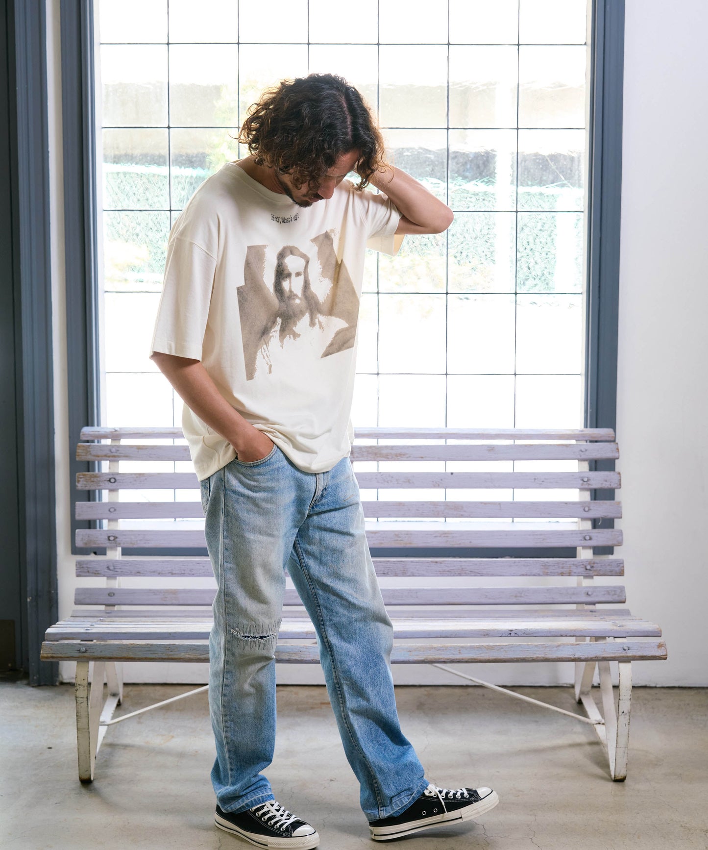 【予約販売7月中旬～下旬入荷】-Jesus-(ｼﾞｰｻﾞｽ) "Hey, What's up?" グラフィック＆ローズワッペン ヴィンテージTシャツ -Jesus-