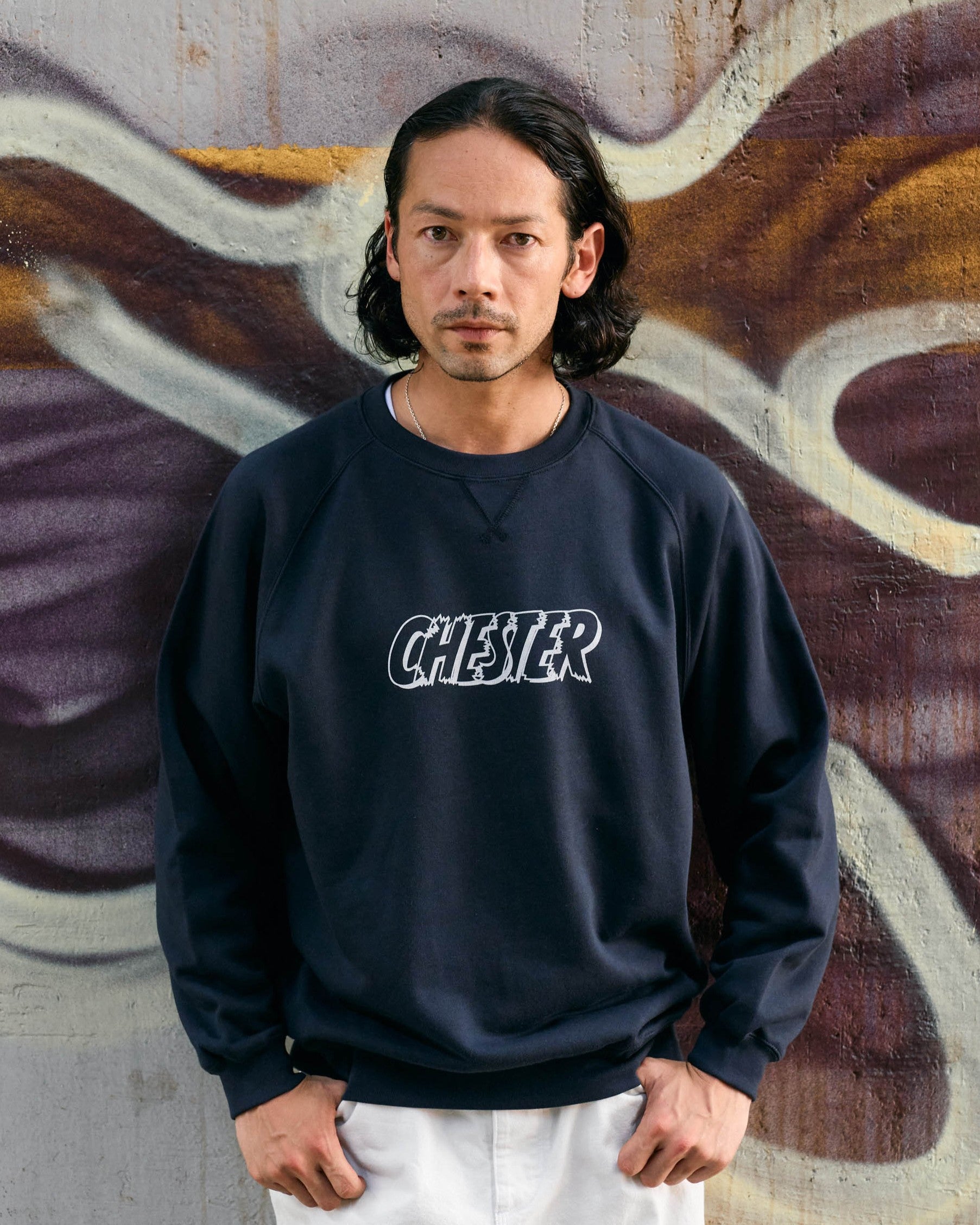 ラグランスリーブロゴスウェット -Philip-【予約販売3月上旬～中旬入荷