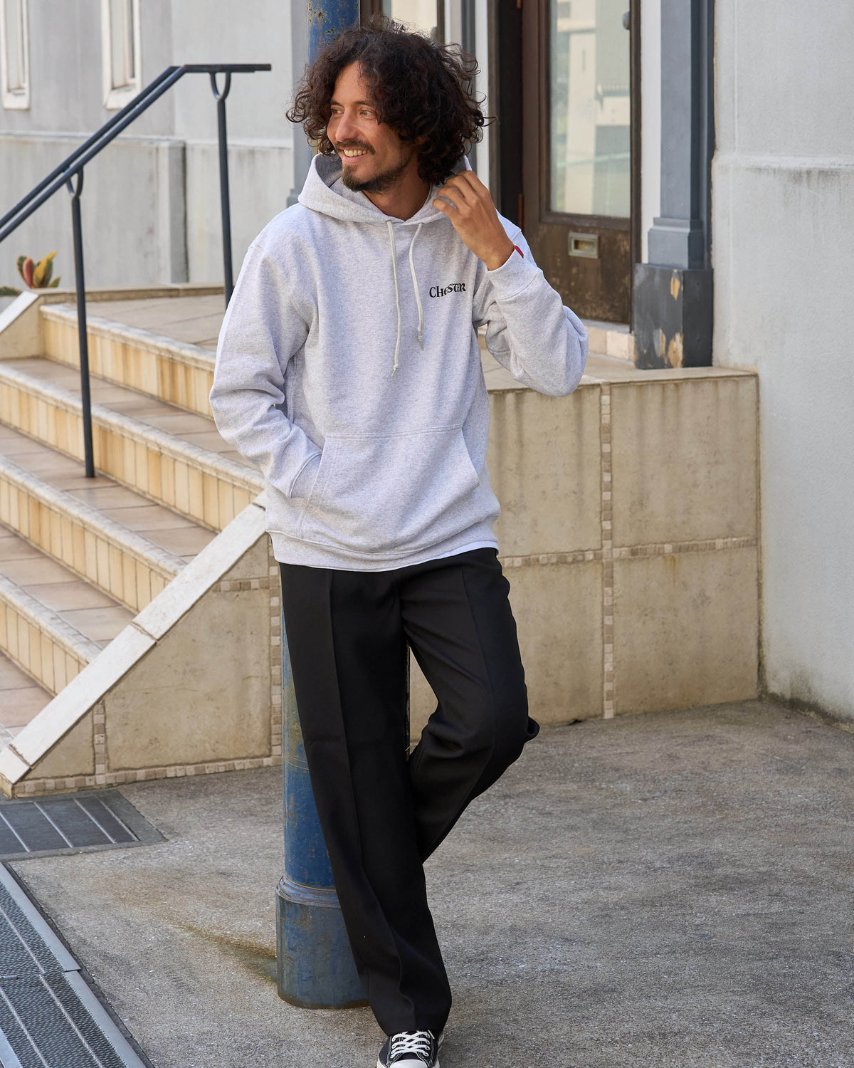 【Jordan(ｼﾞｮｰﾀﾞﾝ)】サークルメッセージパーカー